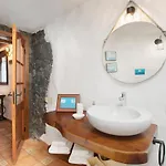 Casa Tía Eulalia * Frontera